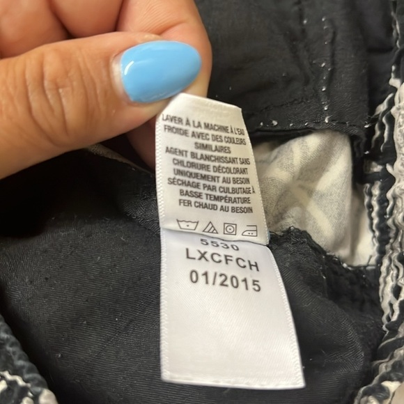 Brooklyn Calling by Aeropostale | Men's Floral Print Jogger shorts, swim shorts - Picture 3 of 6